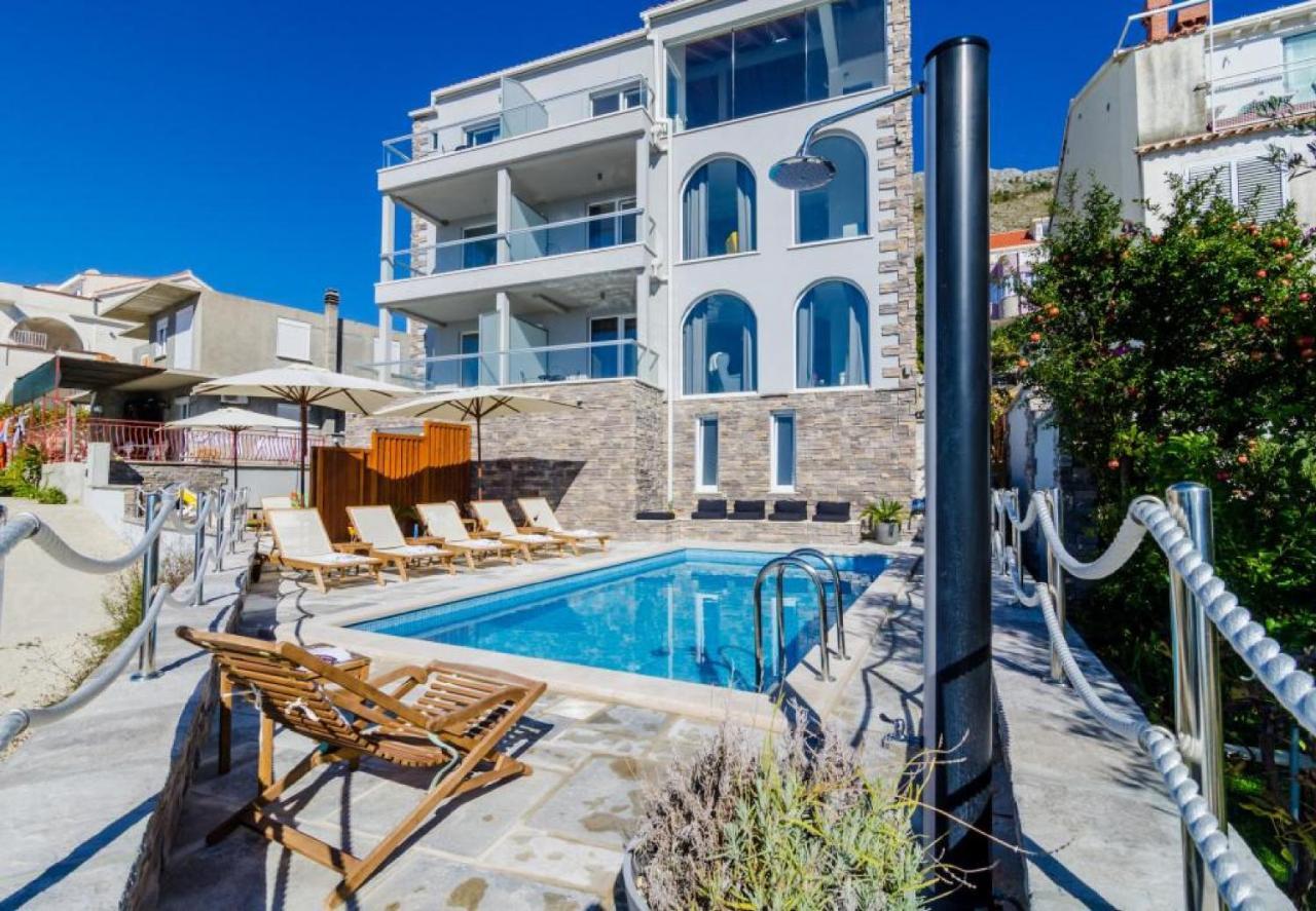 Apartments Villa Capitano Mlini Eksteriør bilde