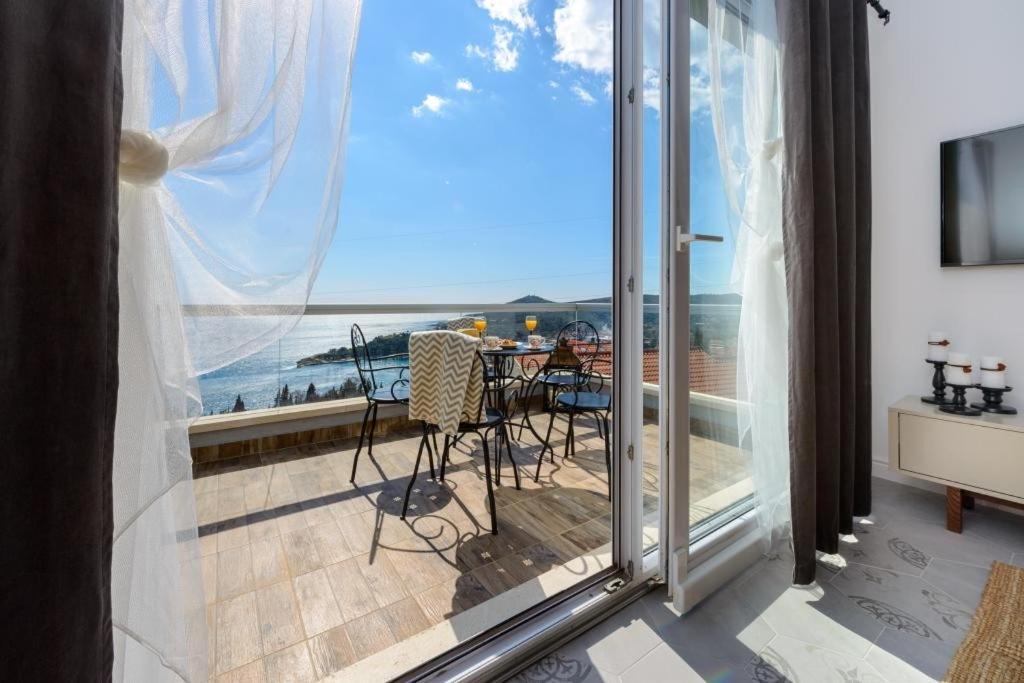 Apartments Villa Capitano Mlini Rom bilde