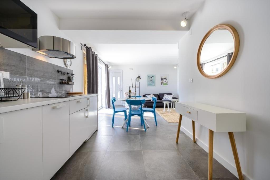 Apartments Villa Capitano Mlini Rom bilde