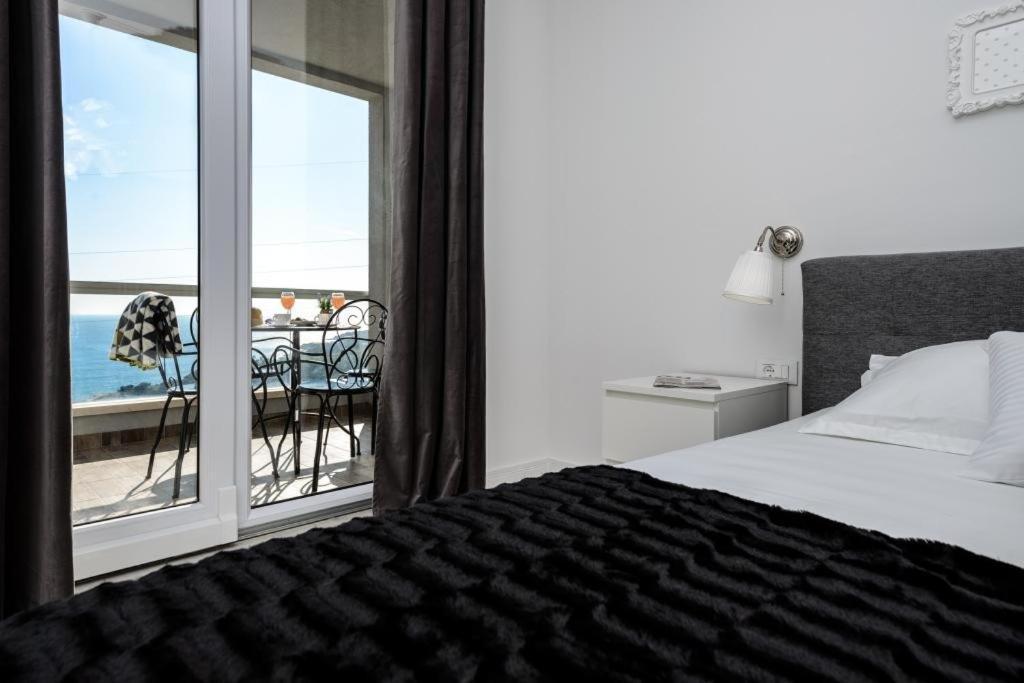 Apartments Villa Capitano Mlini Rom bilde