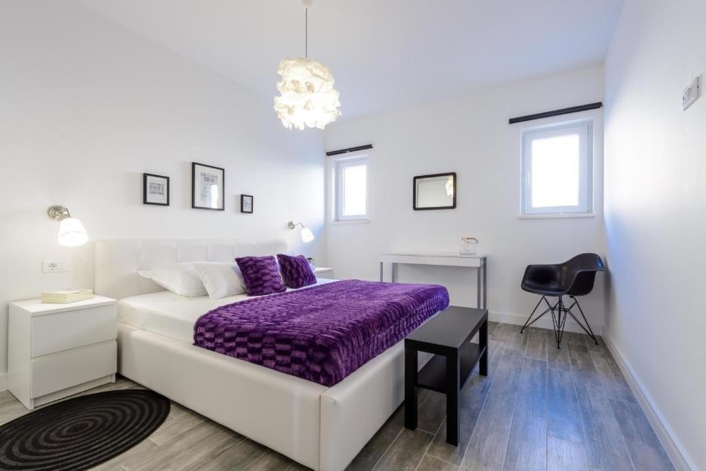 Apartments Villa Capitano Mlini Rom bilde