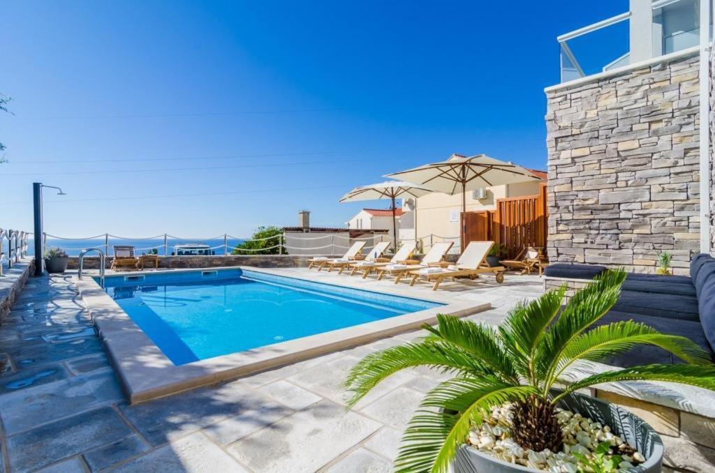 Apartments Villa Capitano Mlini Rom bilde